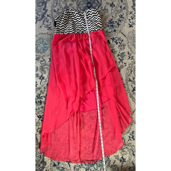 Trixxi Chevron Bodice High/Low Dress Juniors Plus size 2X - Picture 3 of 12